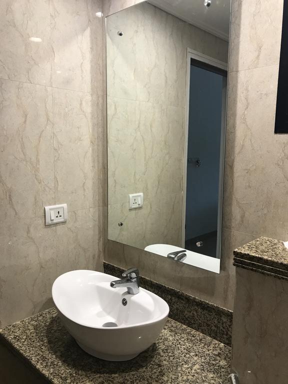 Studio And One Bedroom Apartment In Riviera Sapphire, Siolim Exteriör bild